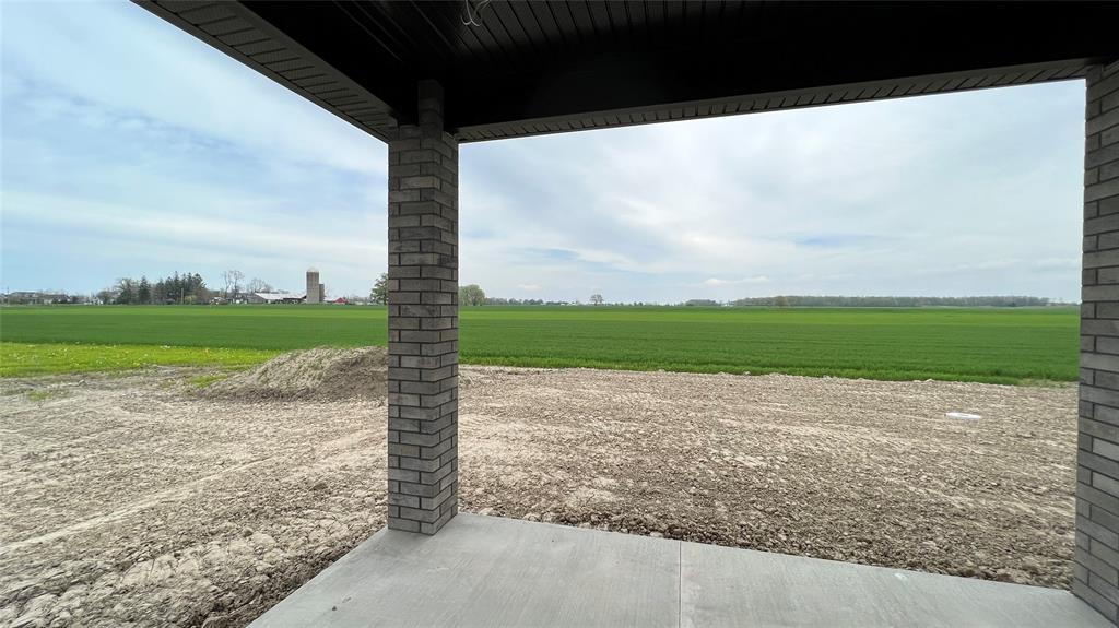 6936 SHORESIDE Drive, Plympton-Wyoming, Ontario, Canada