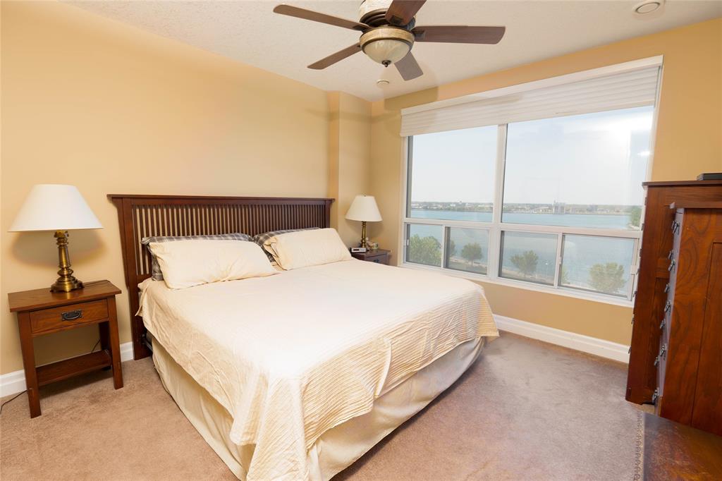 350 FRONT Street North Unit# 804, Sarnia, Ontario, Canada