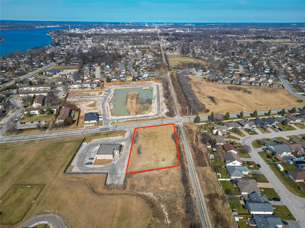 221 ST CLAIR Boulevard, St. Clair, Ontario, Canada photo 1