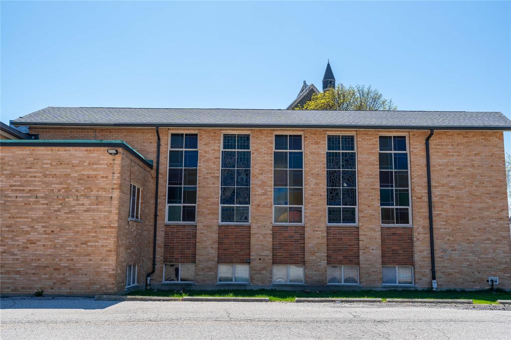 220 GEORGE Street, Sarnia, Ontario, Canada photo 10