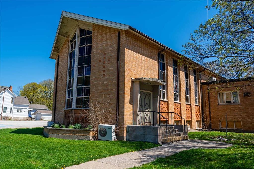 220 GEORGE Street, Sarnia, Ontario, Canada photo 8