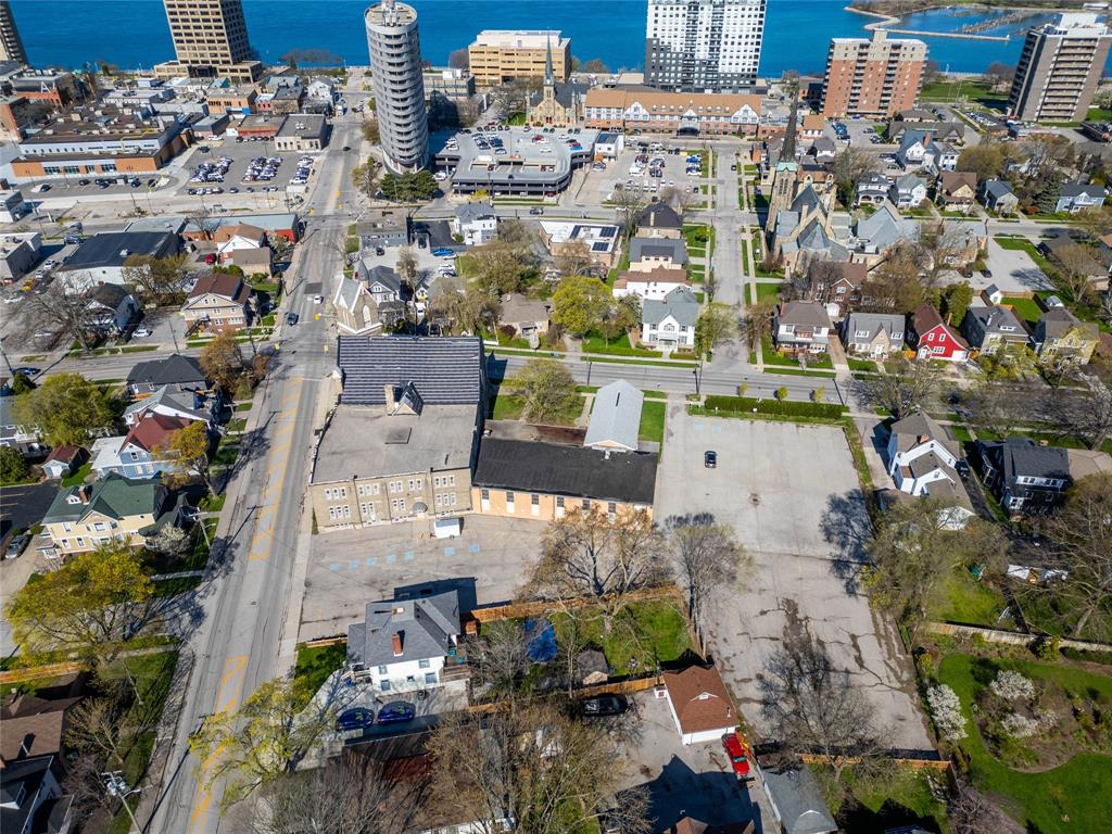 220 GEORGE Street, Sarnia, Ontario, Canada photo 35