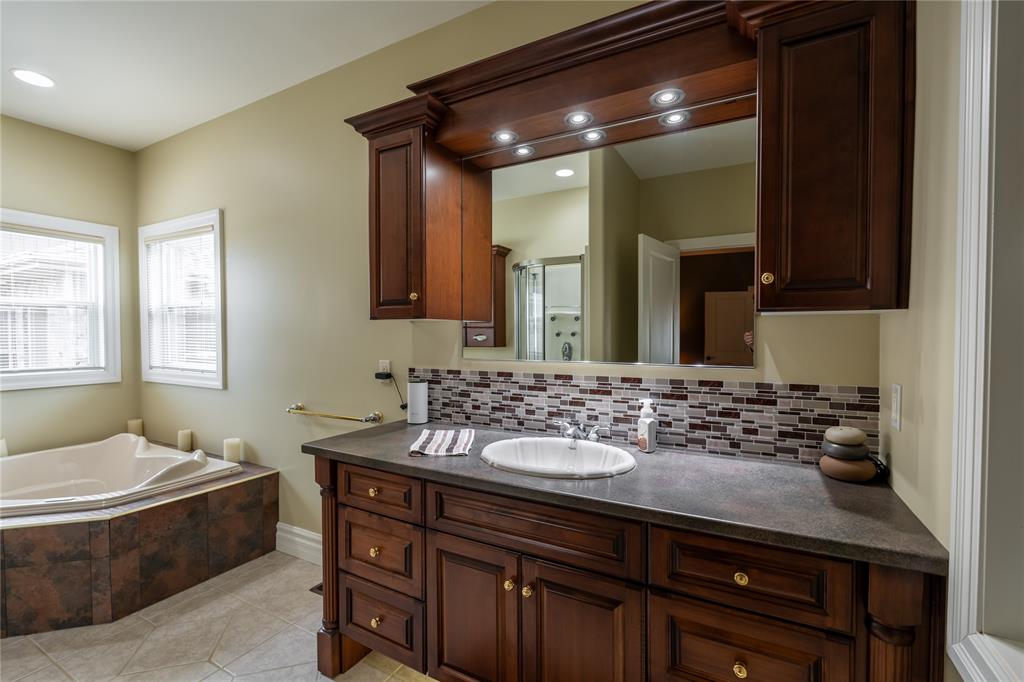 4703 INDIAN Road, Port Lambton, Ontario, Canada photo 24