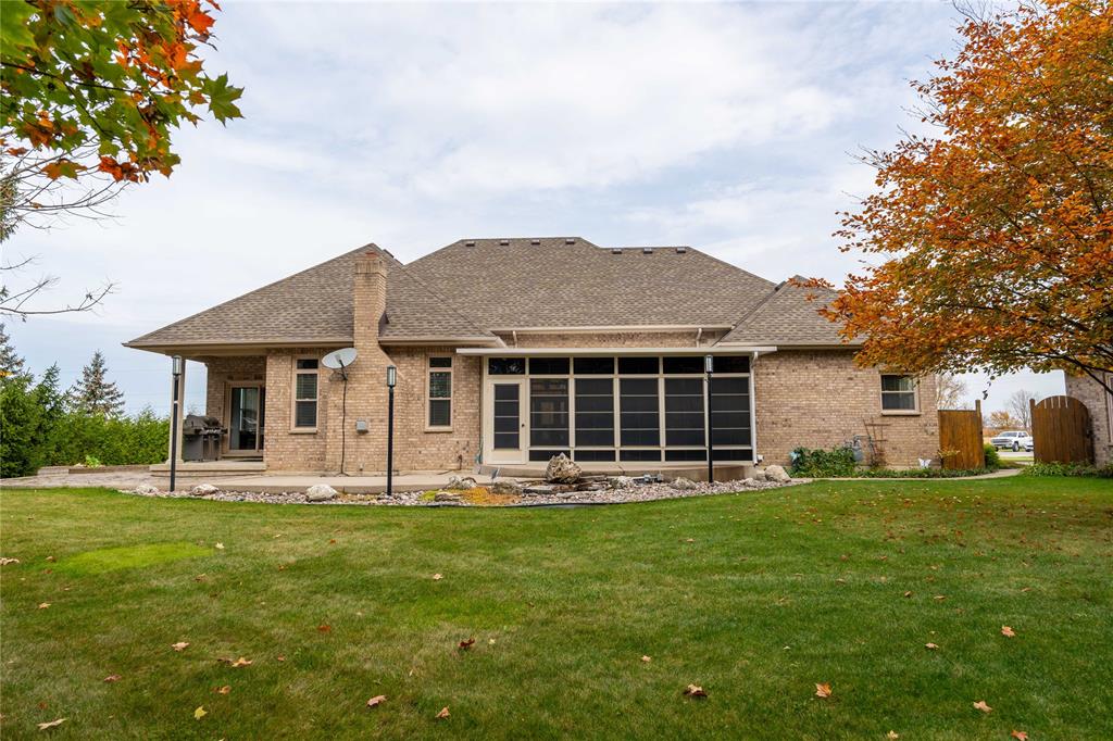 4703 INDIAN Road, Port Lambton, Ontario, Canada photo 33