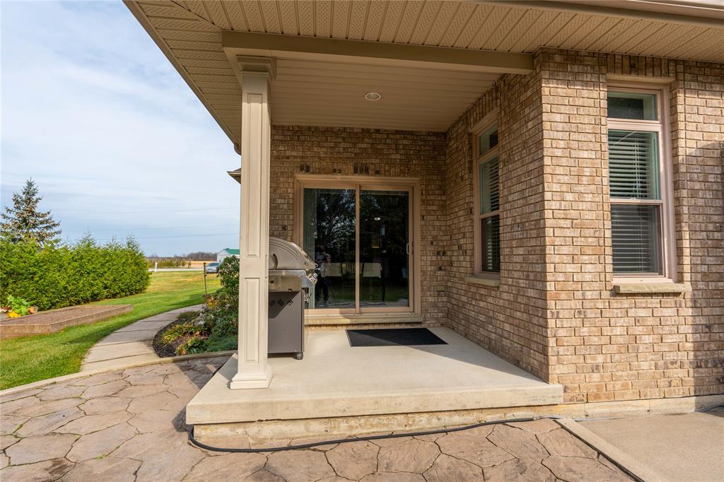 4703 INDIAN Road, Port Lambton, Ontario, Canada photo 34