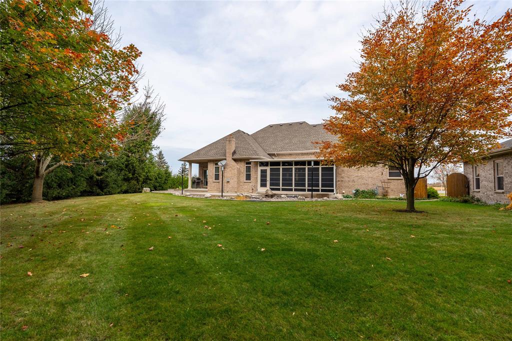 4703 INDIAN Road, Port Lambton, Ontario, Canada photo 35