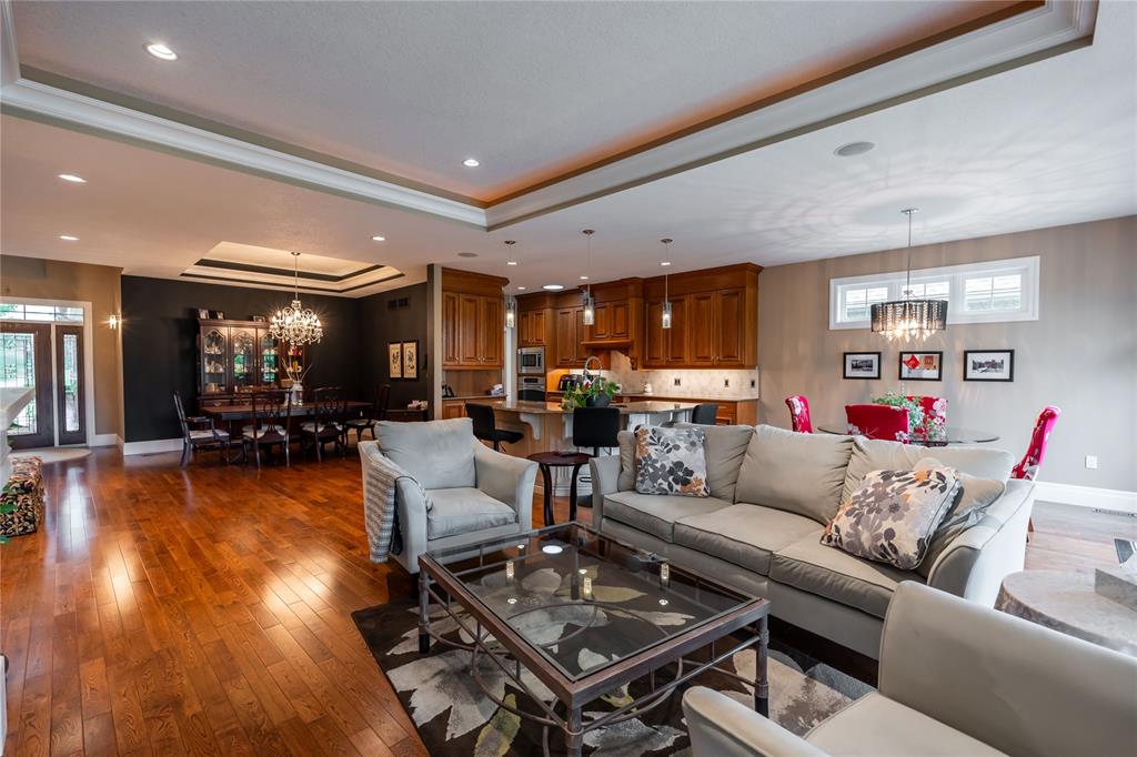 1009 MIKE WEIR Drive, Sarnia, Ontario, Canada