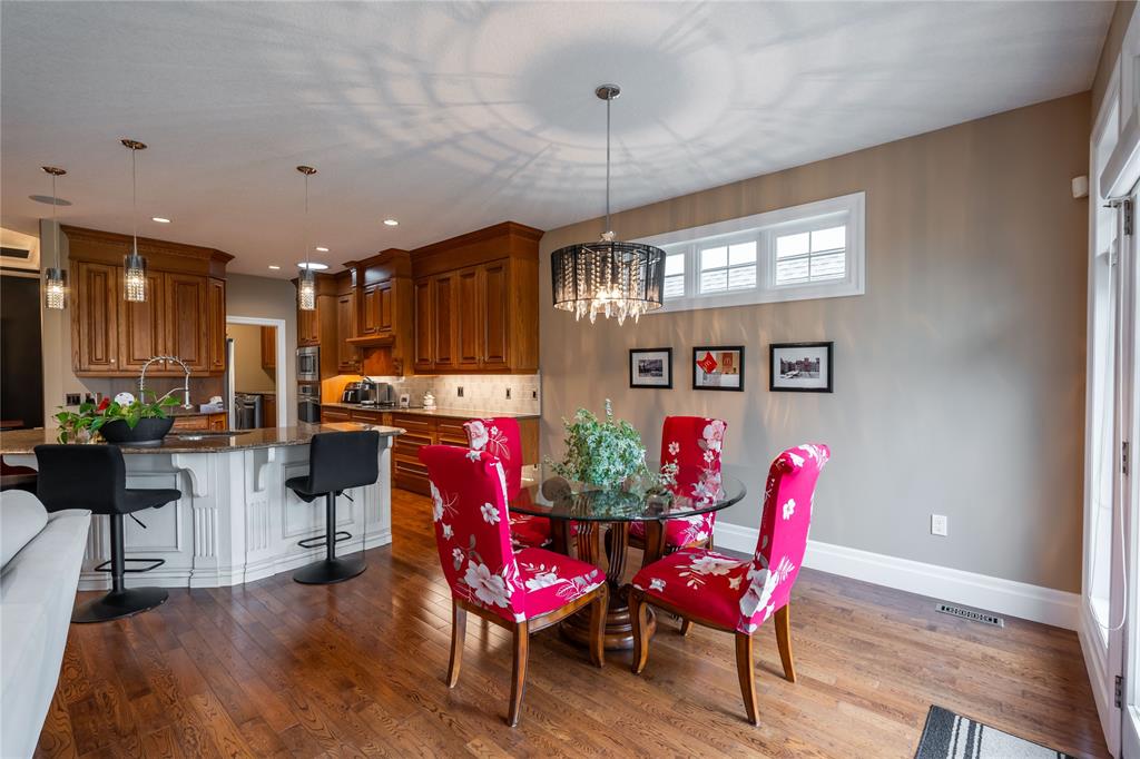 1009 MIKE WEIR Drive, Sarnia, Ontario, Canada