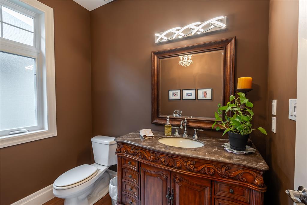 1009 MIKE WEIR Drive, Sarnia, Ontario, Canada