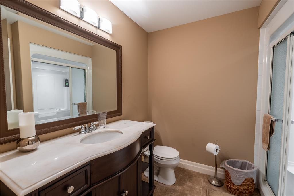 1009 MIKE WEIR Drive, Sarnia, Ontario, Canada