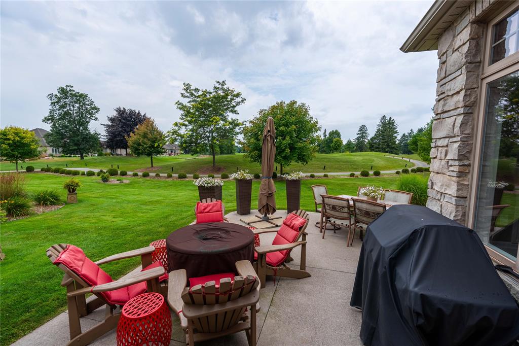 1009 MIKE WEIR Drive, Sarnia, Ontario, Canada