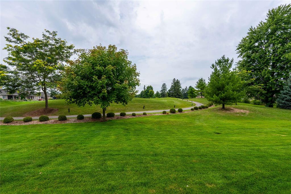 1009 MIKE WEIR Drive, Sarnia, Ontario, Canada