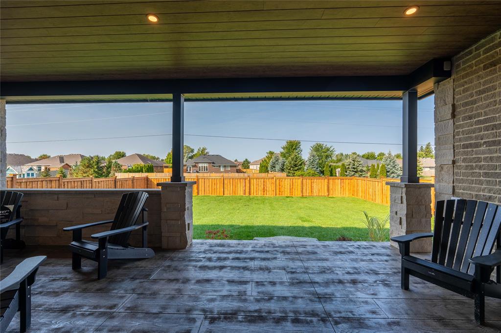 6923 SHORESIDE Drive, Plympton-Wyoming, Ontario, Canada