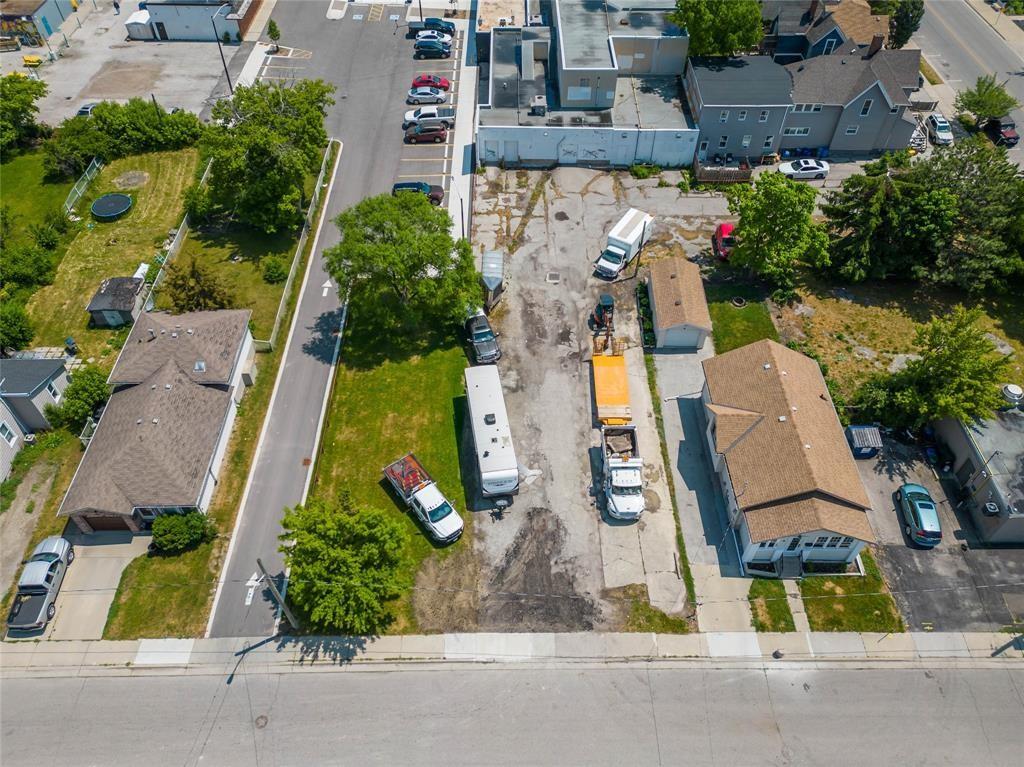 330 WELLINGTON Street, Sarnia, Ontario, Canada photo 6