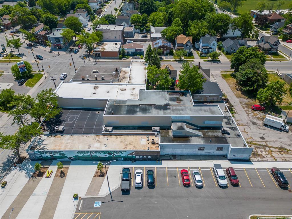 330 WELLINGTON Street, Sarnia, Ontario, Canada photo 8