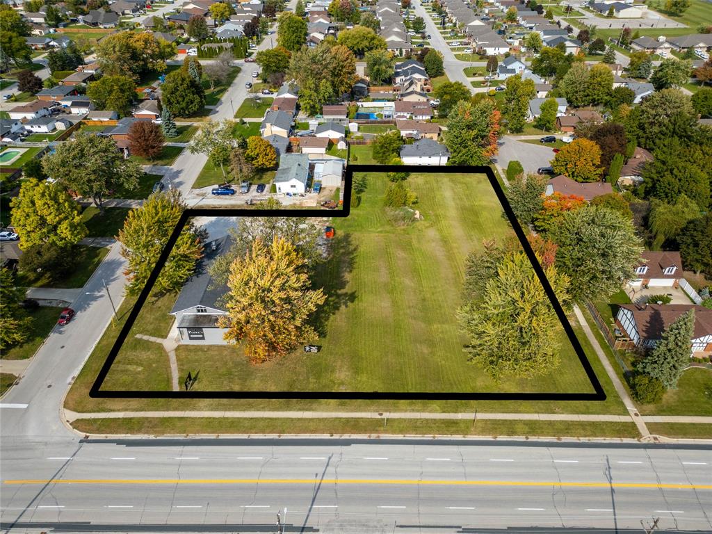 394 ALFRED Street, St. Clair, Ontario, Canada photo 1
