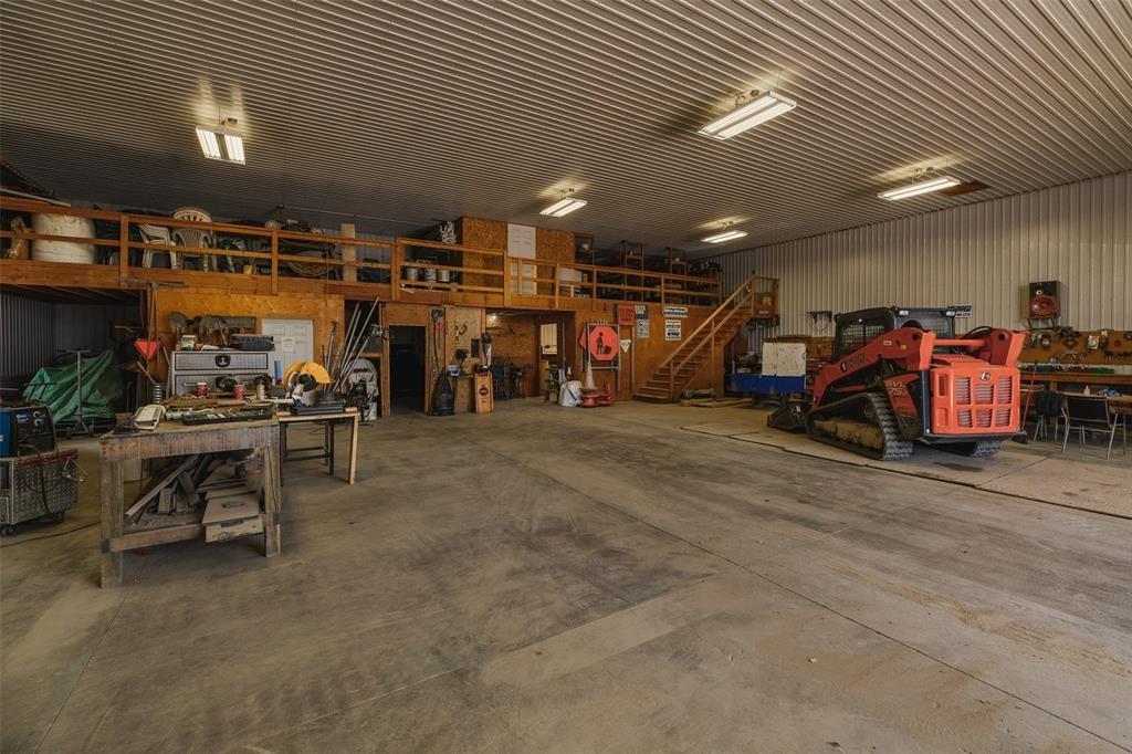 313 CENTRE Street, Petrolia, Ontario, Canada photo 4