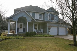 6839 KELLY ST, Warwick, Ontario, Canada