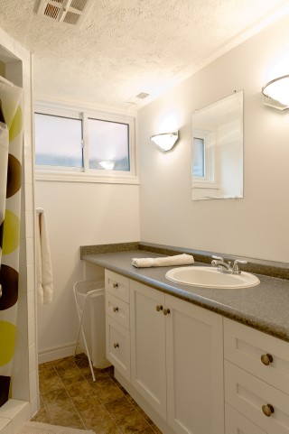 1250 WILTSHIRE DR, Sarnia, Ontario, Canada