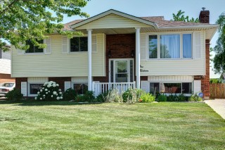 113 TEMPLETON ST South, St. Clair, Ontario, Canada