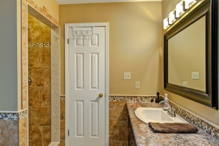 1436 ERROL RD East, Sarnia, Ontario, Canada