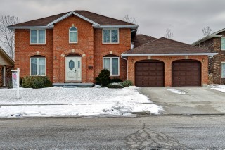 1411 ERROL RD East, Sarnia, Ontario, Canada