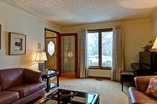 1411 ERROL RD East, Sarnia, Ontario, Canada