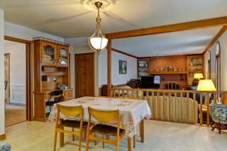 1411 ERROL RD East, Sarnia, Ontario, Canada