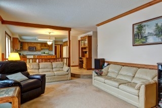 1411 ERROL RD East, Sarnia, Ontario, Canada