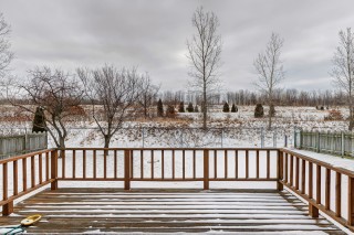 1411 ERROL RD East, Sarnia, Ontario, Canada