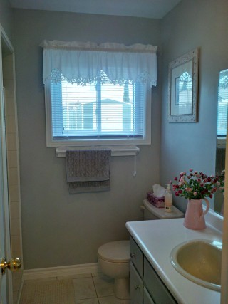 1316 ERROL RD East, Sarnia, Ontario, Canada