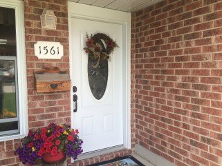 1561 AFTON CRT, Sarnia, Ontario, Canada