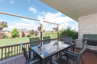 615 GRAYCLIFF DR, Sarnia, Ontario, Canada