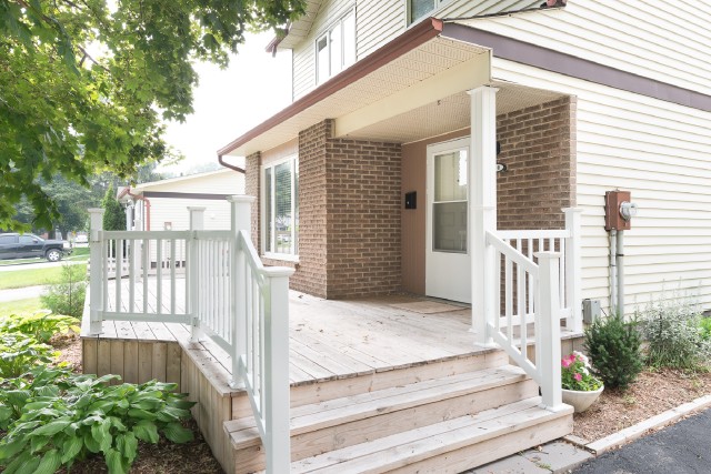 110 MAPLESTONE AVE, Sarnia, Ontario, Canada