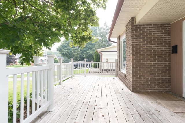 110 MAPLESTONE AVE, Sarnia, Ontario, Canada