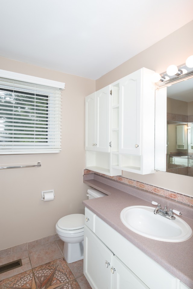 110 MAPLESTONE AVE, Sarnia, Ontario, Canada
