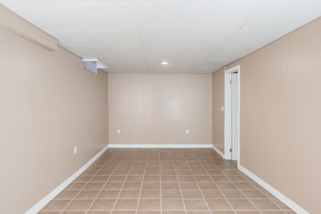 110 MAPLESTONE AVE, Sarnia, Ontario, Canada