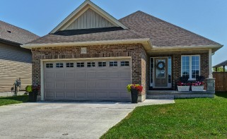 104 SANDPIPER, Sarnia, Ontario, Canada