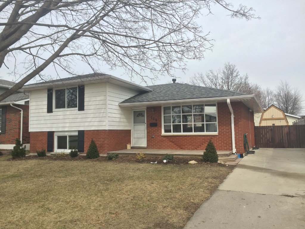 156 HANNA CRES, Sarnia, Ontario, Canada