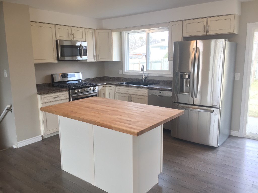 156 HANNA CRES, Sarnia, Ontario, Canada