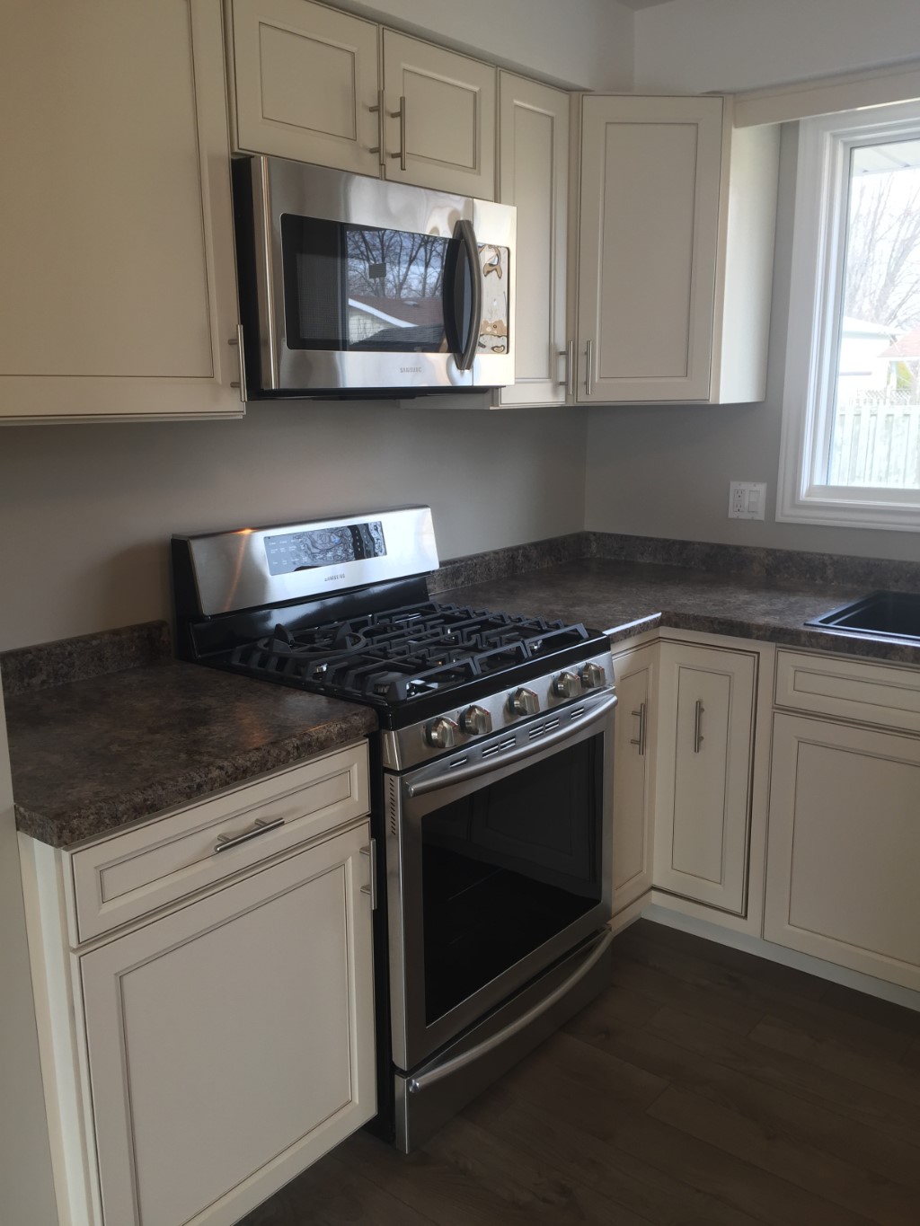 156 HANNA CRES, Sarnia, Ontario, Canada