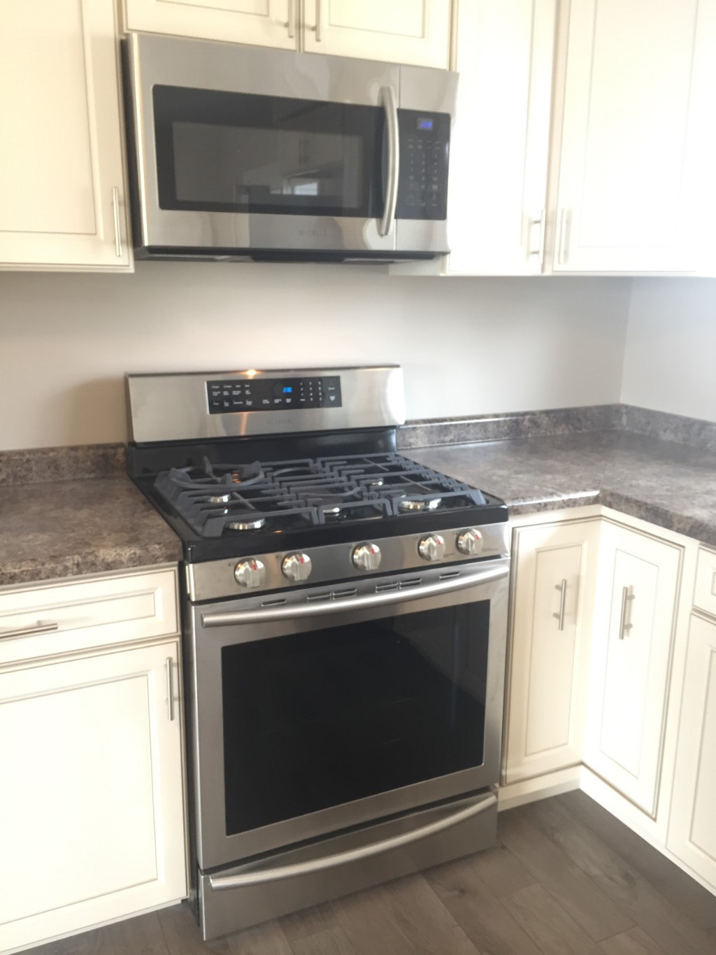 156 HANNA CRES, Sarnia, Ontario, Canada