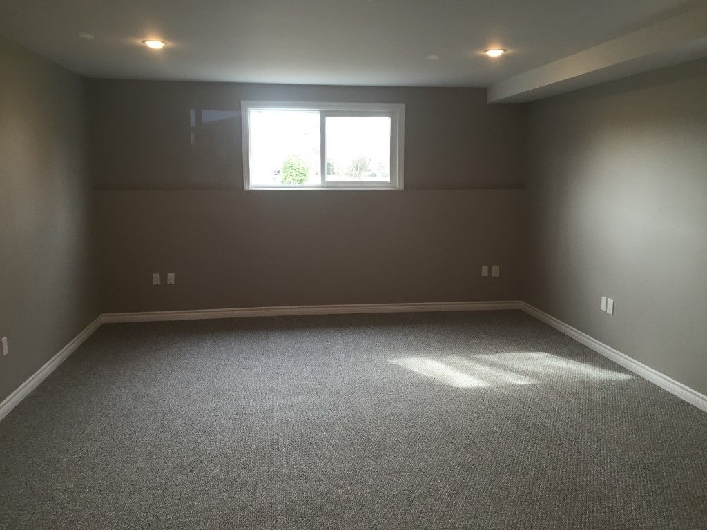 156 HANNA CRES, Sarnia, Ontario, Canada