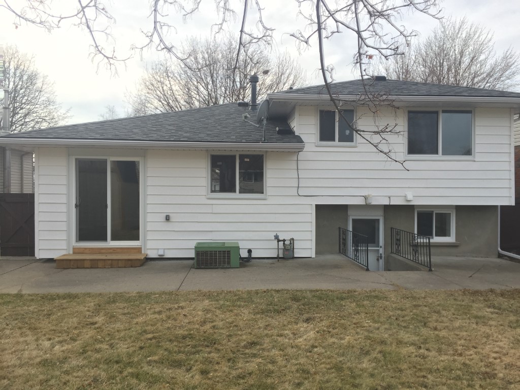 156 HANNA CRES, Sarnia, Ontario, Canada