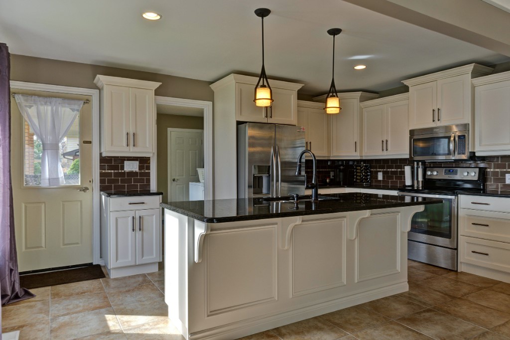 1249 ERROL RD East, Sarnia, Ontario, Canada