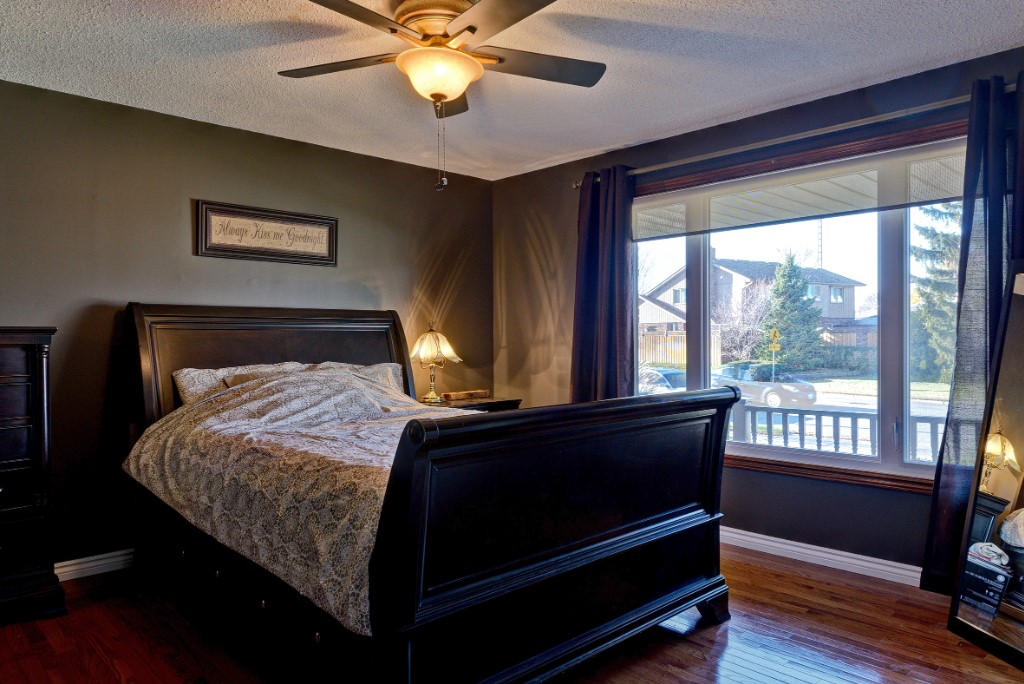 1249 ERROL RD East, Sarnia, Ontario, Canada