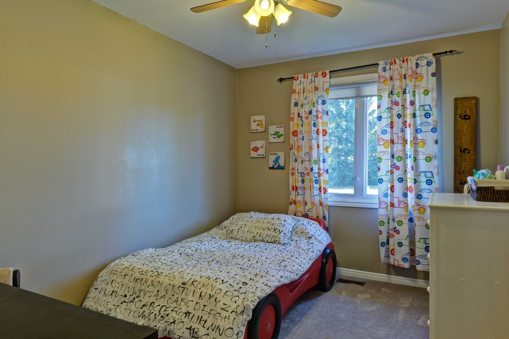 1249 ERROL RD East, Sarnia, Ontario, Canada