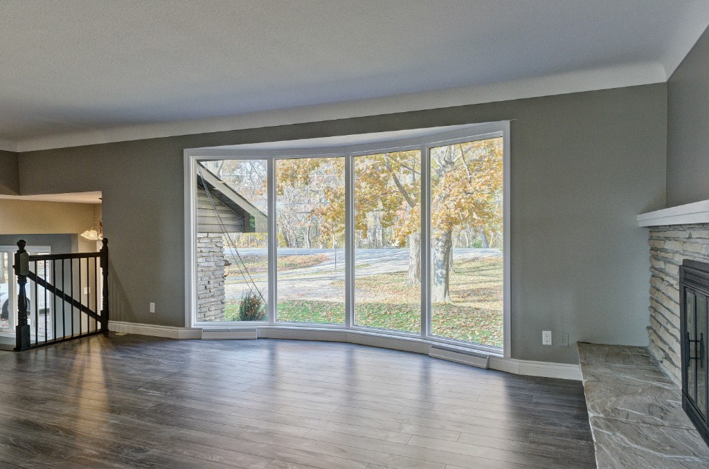 1519 LAKESHORE RD, Sarnia, Ontario, Canada