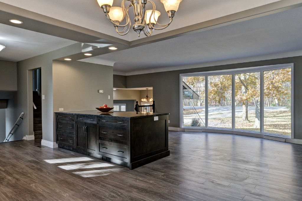 1519 LAKESHORE RD, Sarnia, Ontario, Canada