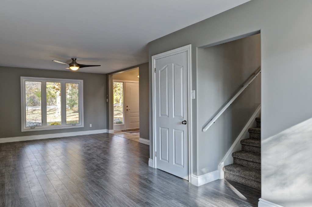 1519 LAKESHORE RD, Sarnia, Ontario, Canada